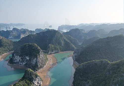 Ha Long Bay